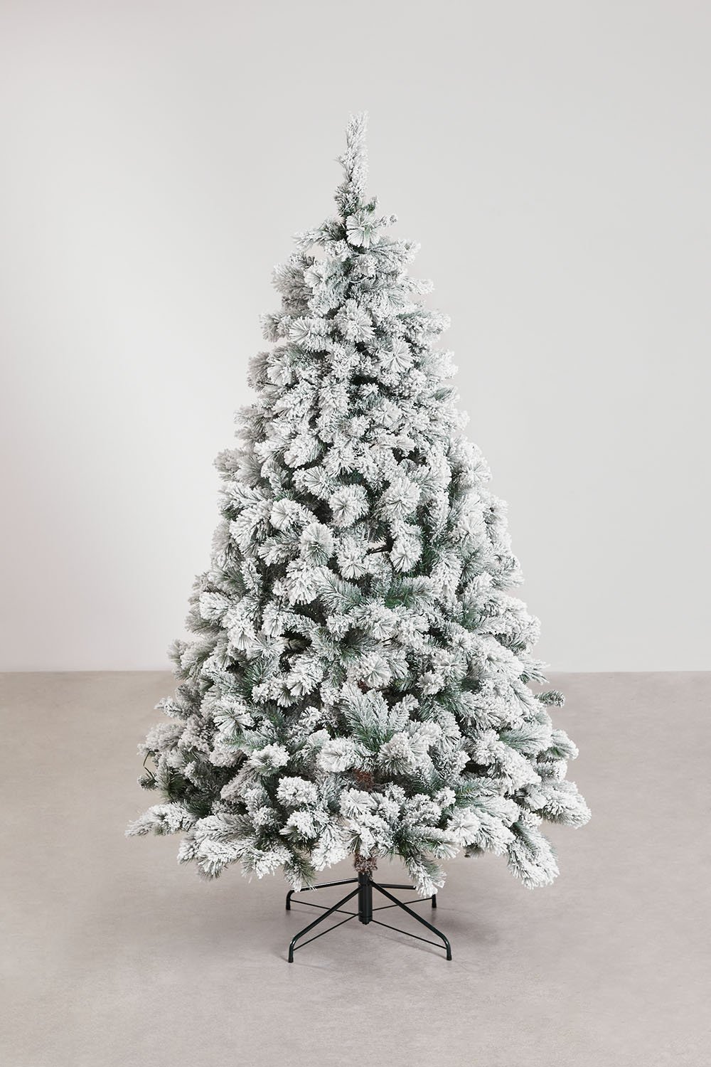 Verschneiter Weihnachtsbaum Aleix, Galeriebild 2