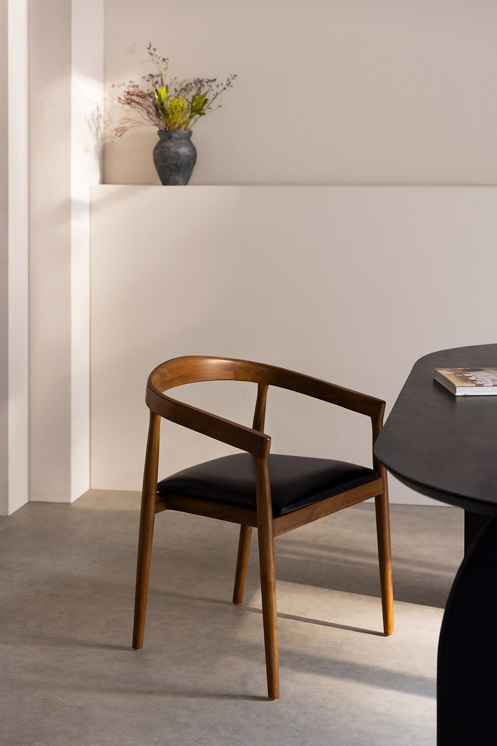 Packung mit 2 Visby-Esszimmerstühlen aus Leder, Galeriebild 1