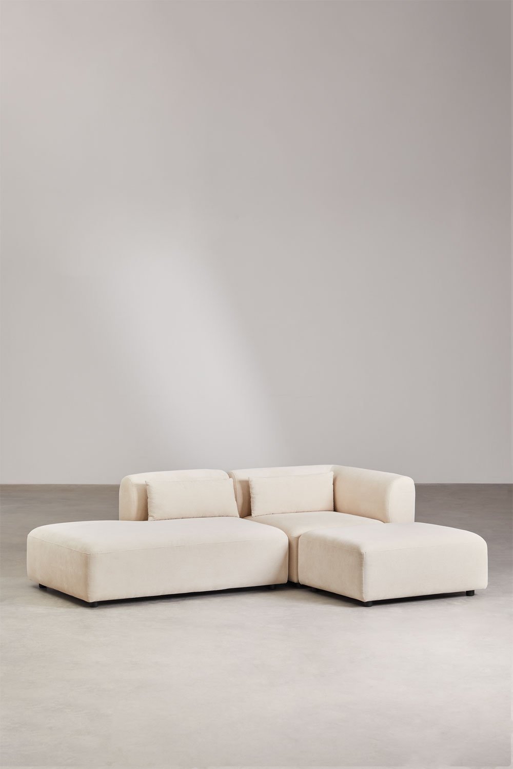 Zweiteiliges modulares Ecksofa mit Chaiselongue links und Fogler-Hocker, Galeriebild 1