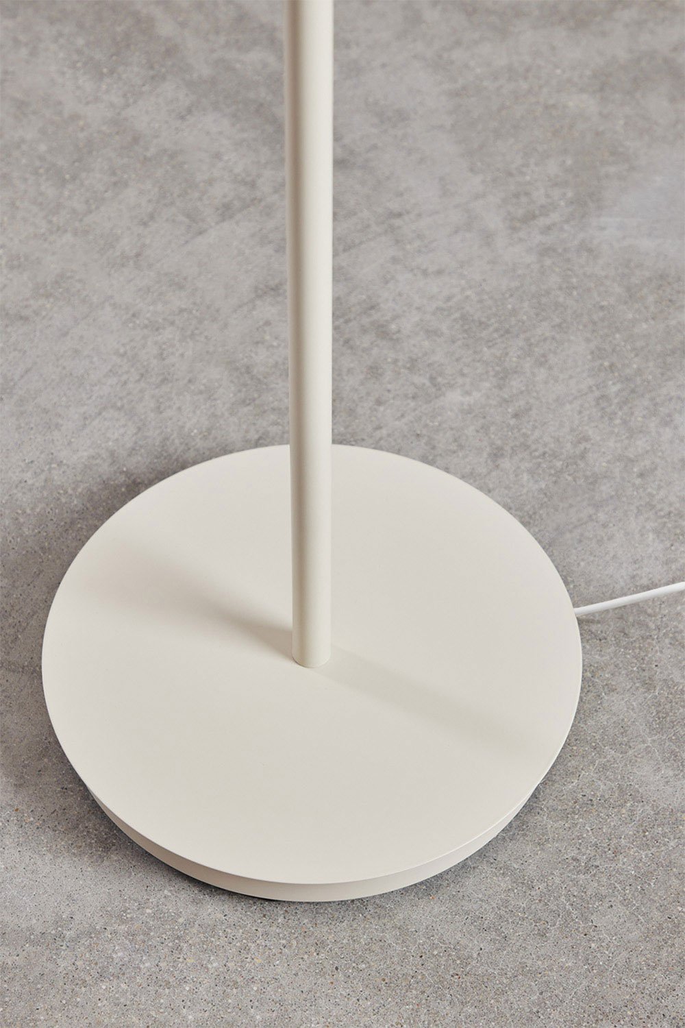 Alicia Stehlampe aus Eisen, Galeriebild 5