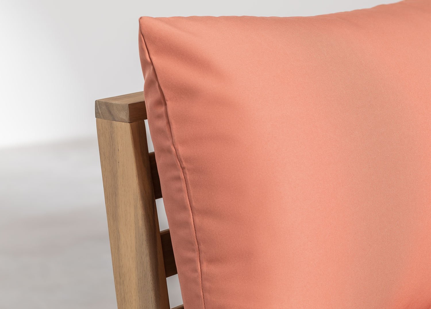 Mittelmodul für modulares Gartensofa Filips aus Akazienholz, Galeriebild 4