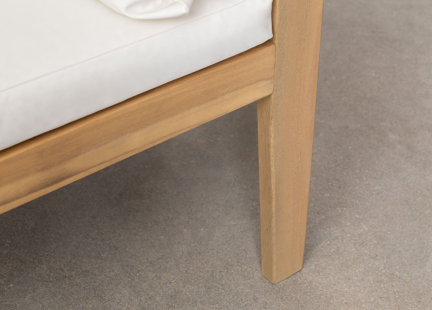 Rechtes Eckmodul für modulares Gartensofa aus Filips-Akazienholz, Galeriebild 6