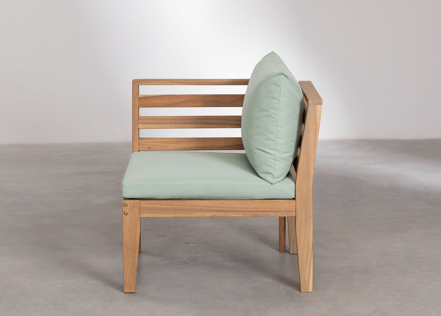 Linkes Eckmodul für modulares Gartensofa aus Filips-Akazienholz, Galeriebild 3