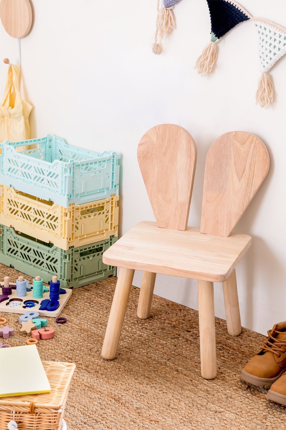 Packung mit 2 Buny Kids Holzstühlen, Galeriebild 1