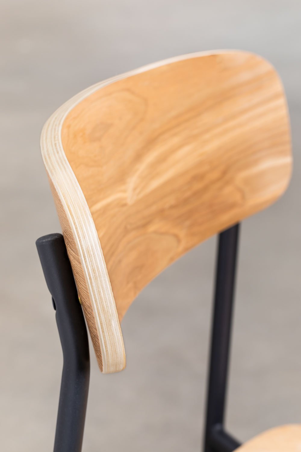 2er-Pack stapelbare Esszimmerstühle aus Eisen und Holz Wilpier, Galeriebild 7