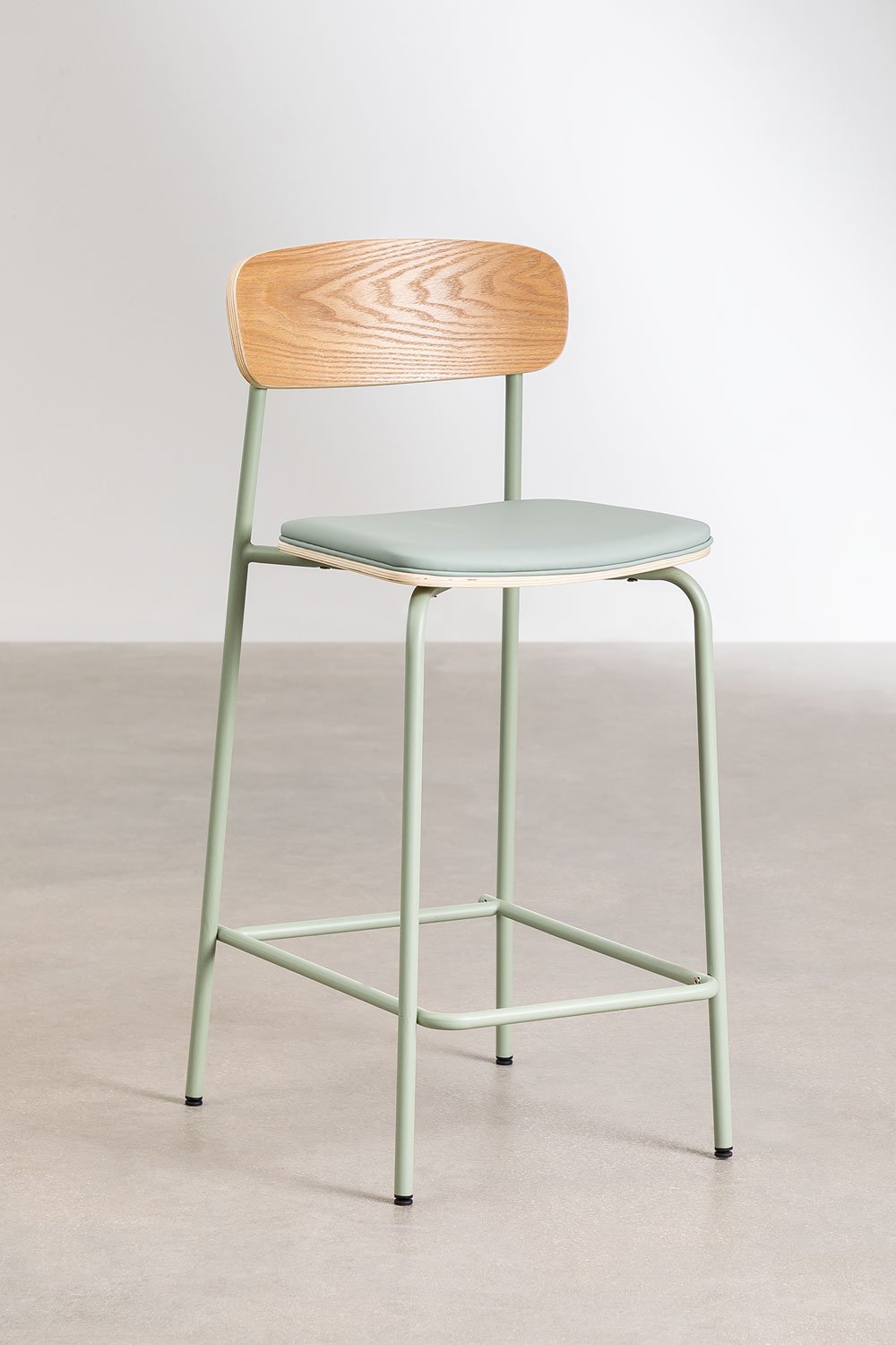 2er-Pack Hohe stapelbare Hocker 65 cm aus lorbeergrünem Eisen seladongrünem Kunstleder und Holz Wilpier, Galeriebild 2