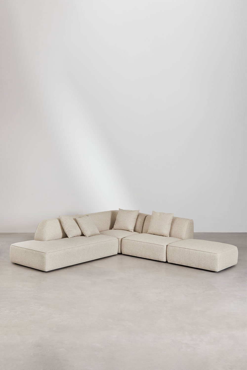 3-teiliges modulares Ecksofa mit linker Chaiselongue und Hocker aus Cardea-Bouclé-Stoff, Galeriebild 2