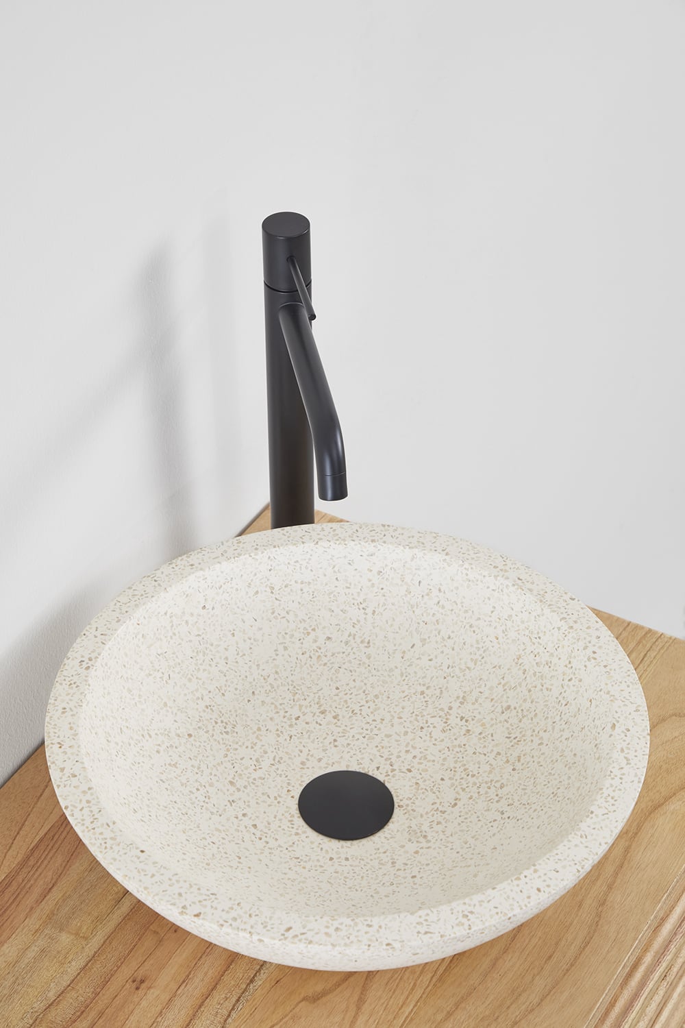 Deleyna hängendes Badezimmermöbel-Set aus Holz, Galeriebild 4