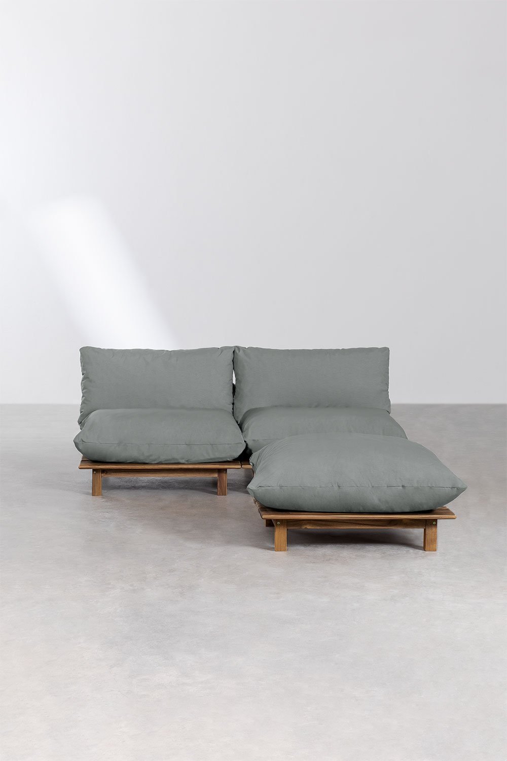 2-teiliges modulares Gartensofa mit Ottomane aus Akazienholz Brina, Galeriebild 4