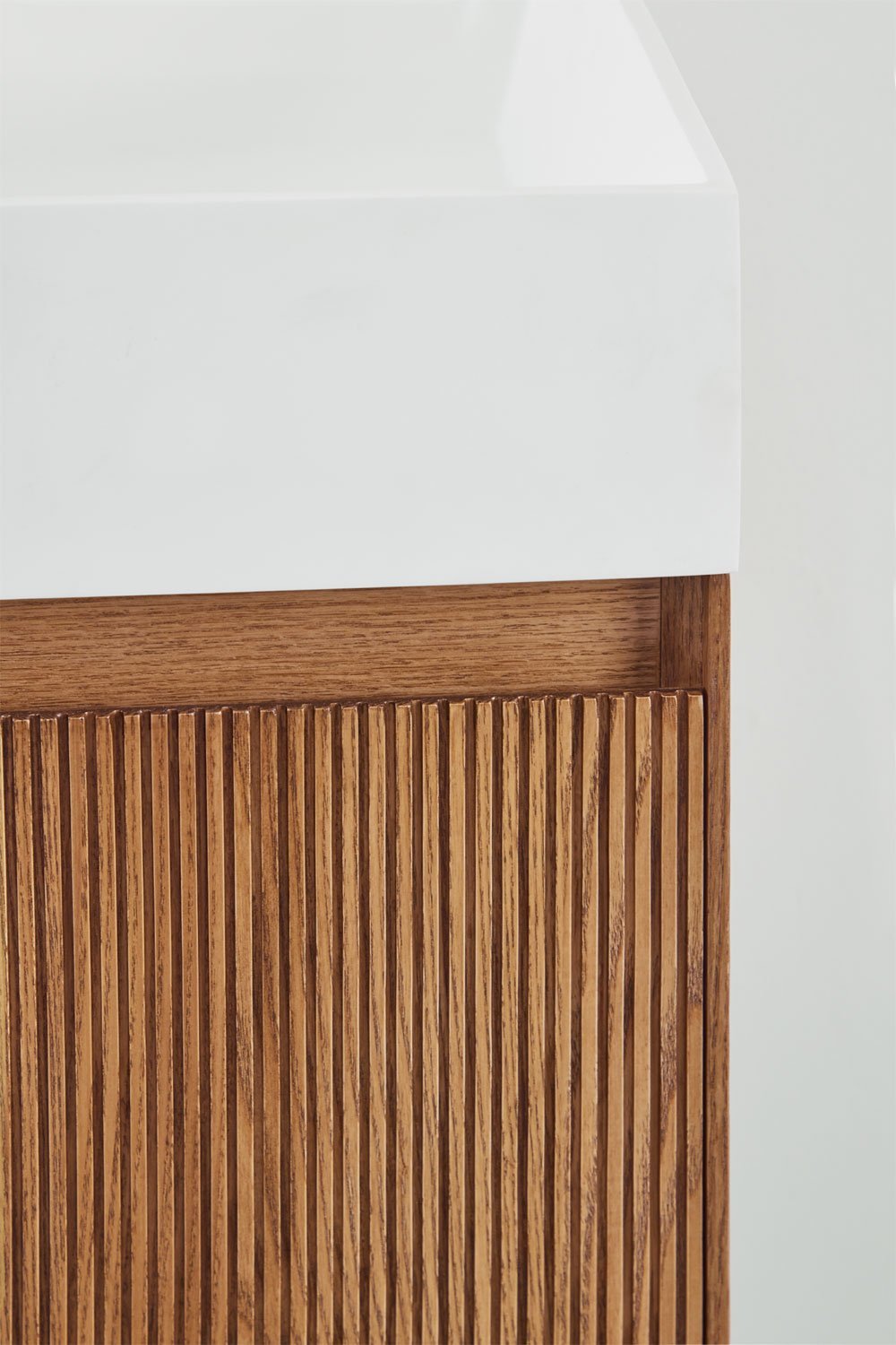 Aldeia-Badezimmermöbelset aus Holz mit integriertem Waschbecken, Galeriebild 6