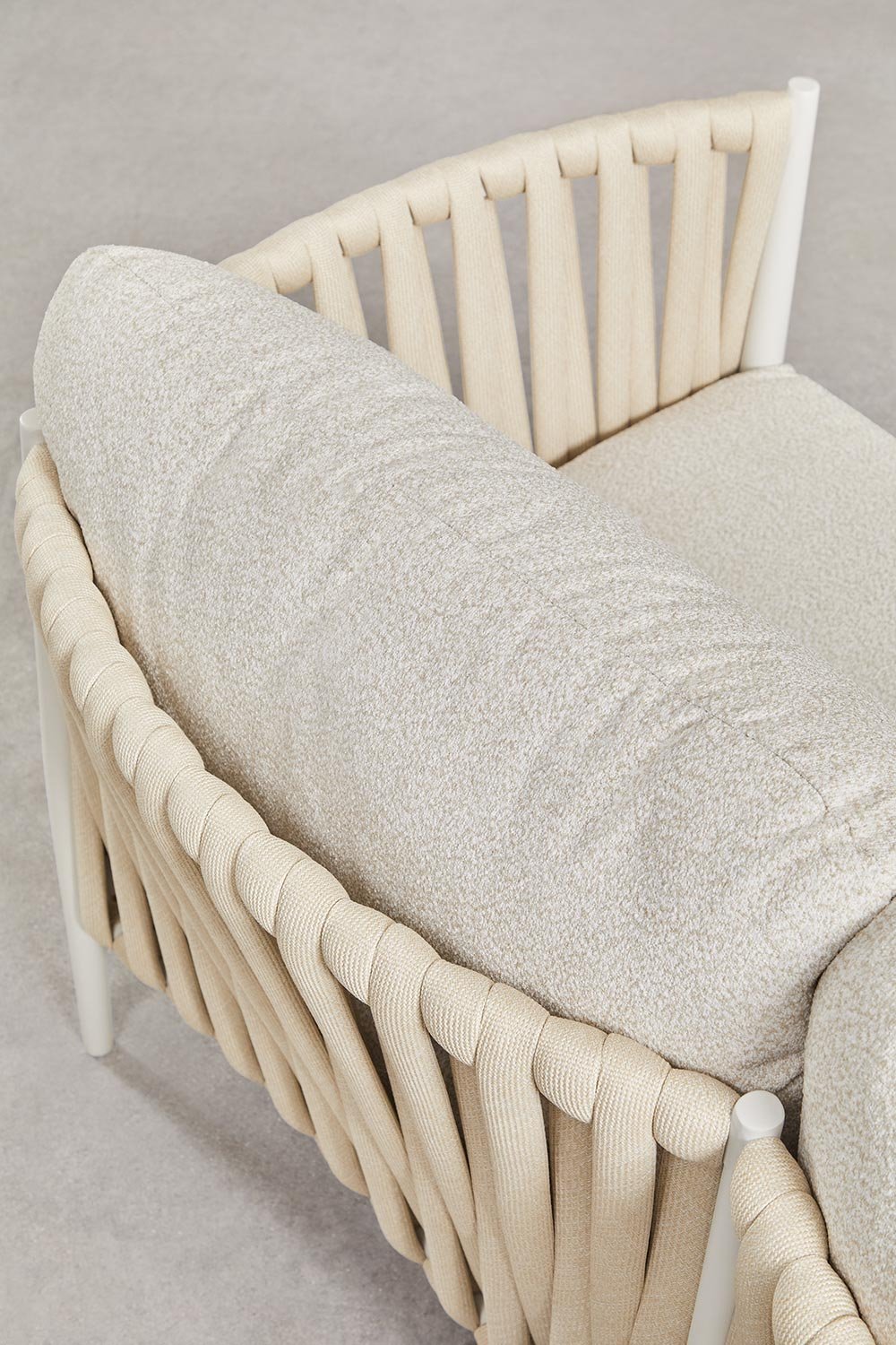 Gartenset mit 3-Sitzer-Sofa aus Bouclé-Stoff und rechteckigem Couchtisch 120x70 cm aus Sereilen-Aluminium, Galeriebild 6