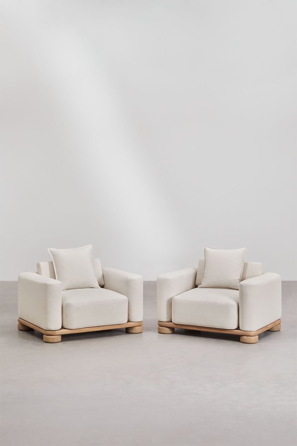 Wohnzimmer-Set mit 2 Sesseln und Couchtisch aus Akazienholz 125x80 cm Ioanis, Galeriebild 2