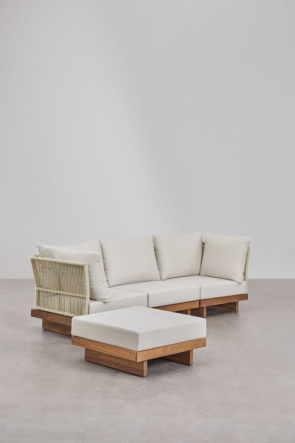 3-teilige Gartenmodulsofa mit 2 Ecksesseln und Hocker aus Akazienholz Dailin, Galeriebild 1