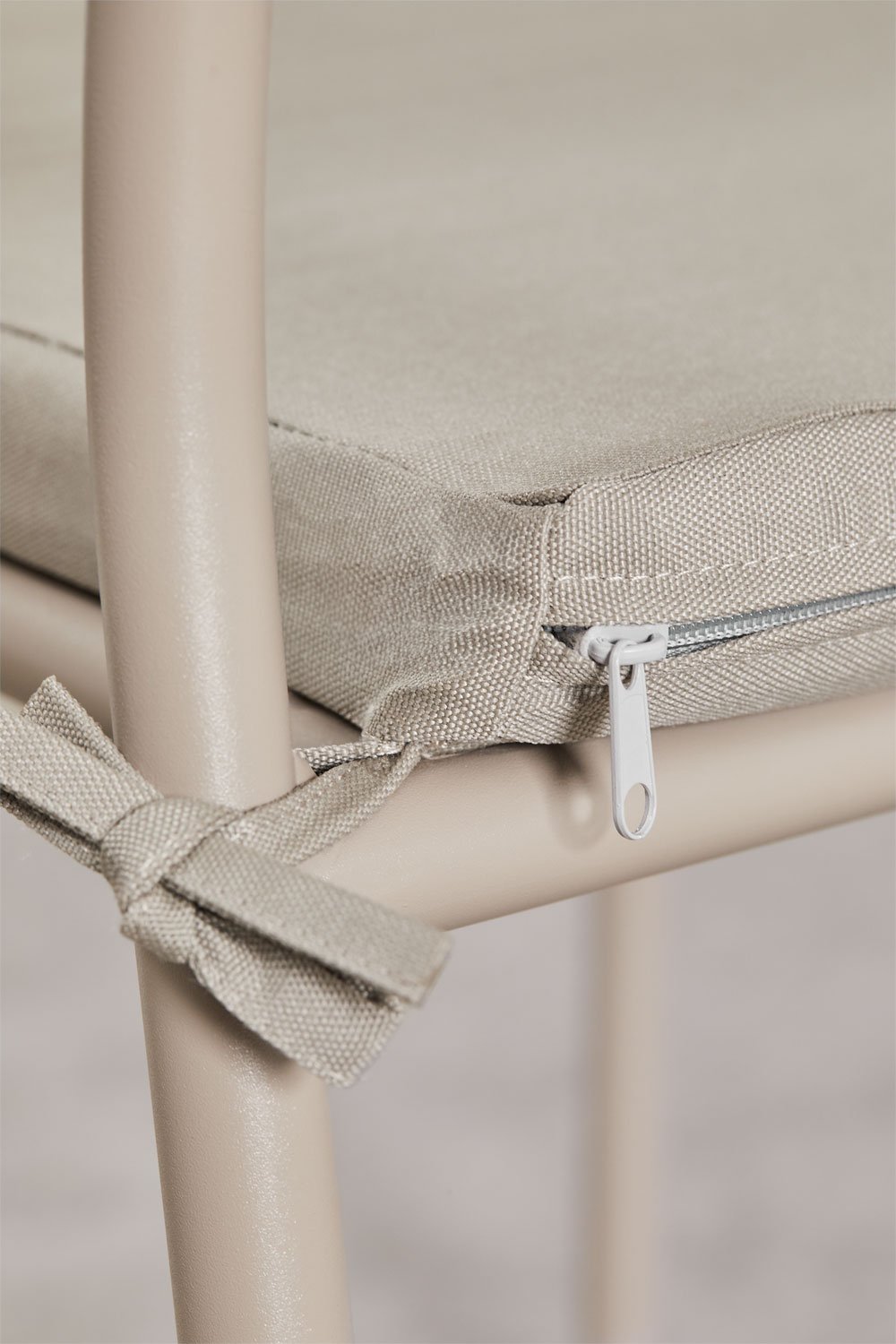 6er-Pack stapelbare Gartenstühle mit Armlehnen aus Aluminium und geflochtenem Seil Arhiza, Galeriebild 7