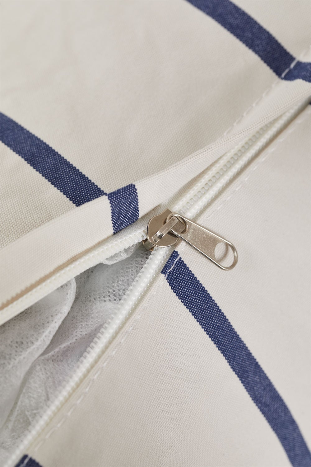 Amaro Garten-Set mit Sessel und umwandelbarem Pouf, Galeriebild 11