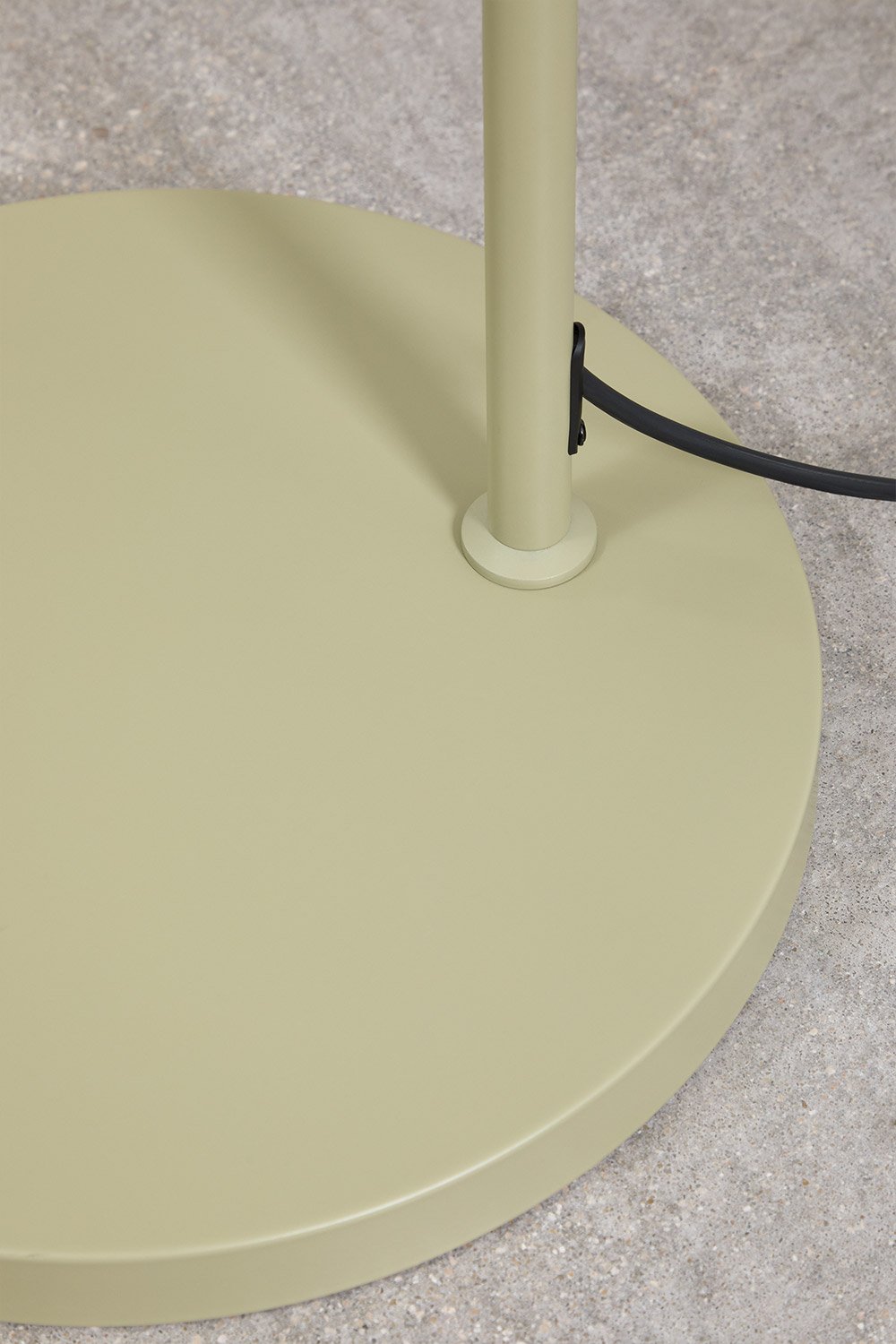 Diala Stehlampe aus Eisen für den Außenbereich, Galeriebild 5