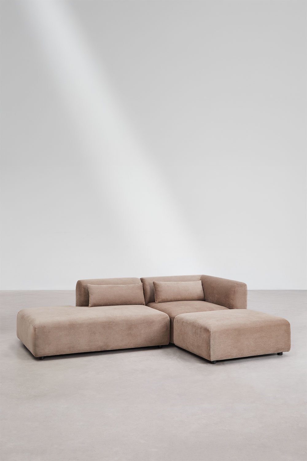 Zweiteiliges modulares Ecksofa mit Chaiselongue links und Fogler-Hocker, Galeriebild 3