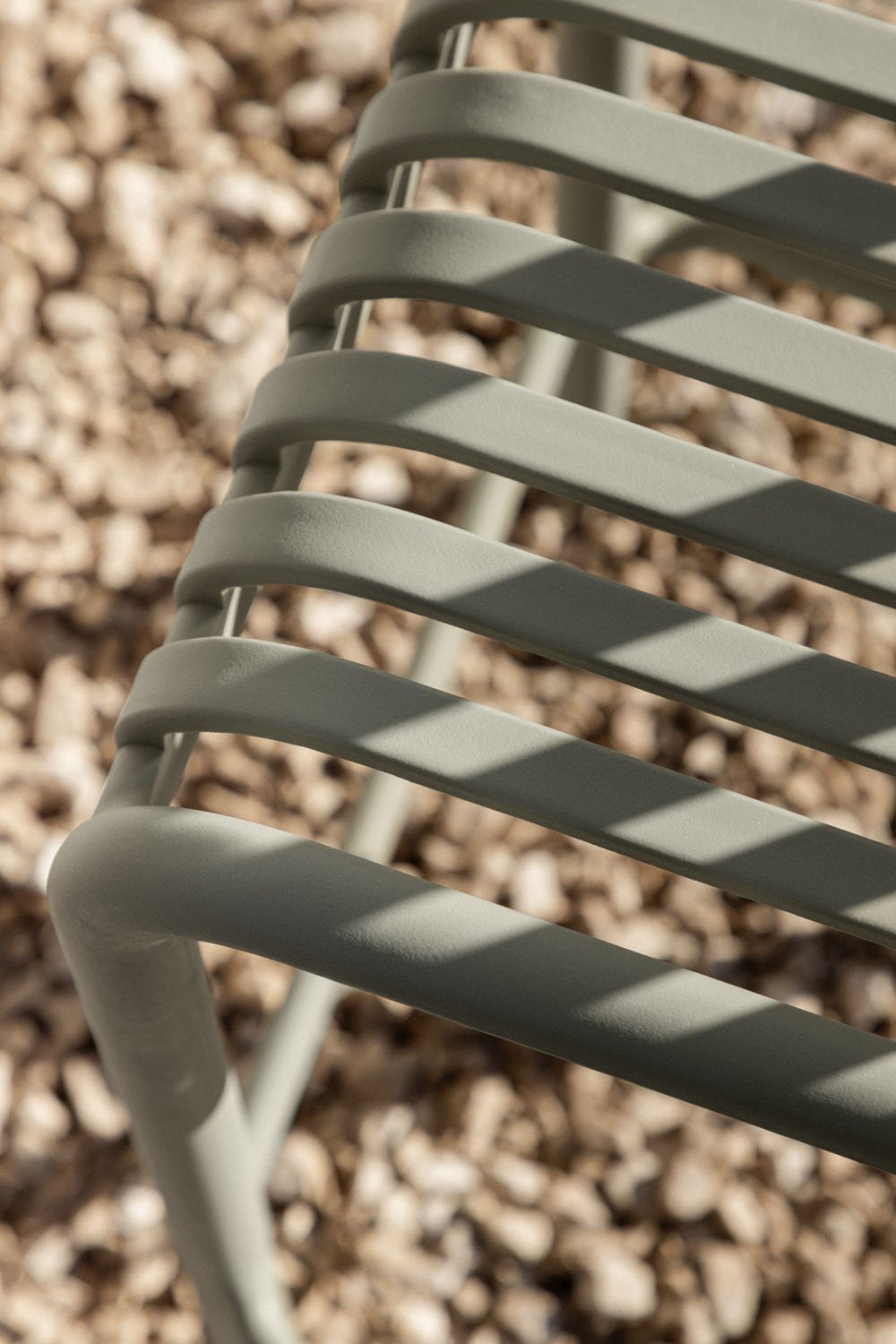 2er-Pack Hohe Gartenhocker 65 cm stapelbar aus grünem Polypropylen Khaki Wendell, Galeriebild 2
