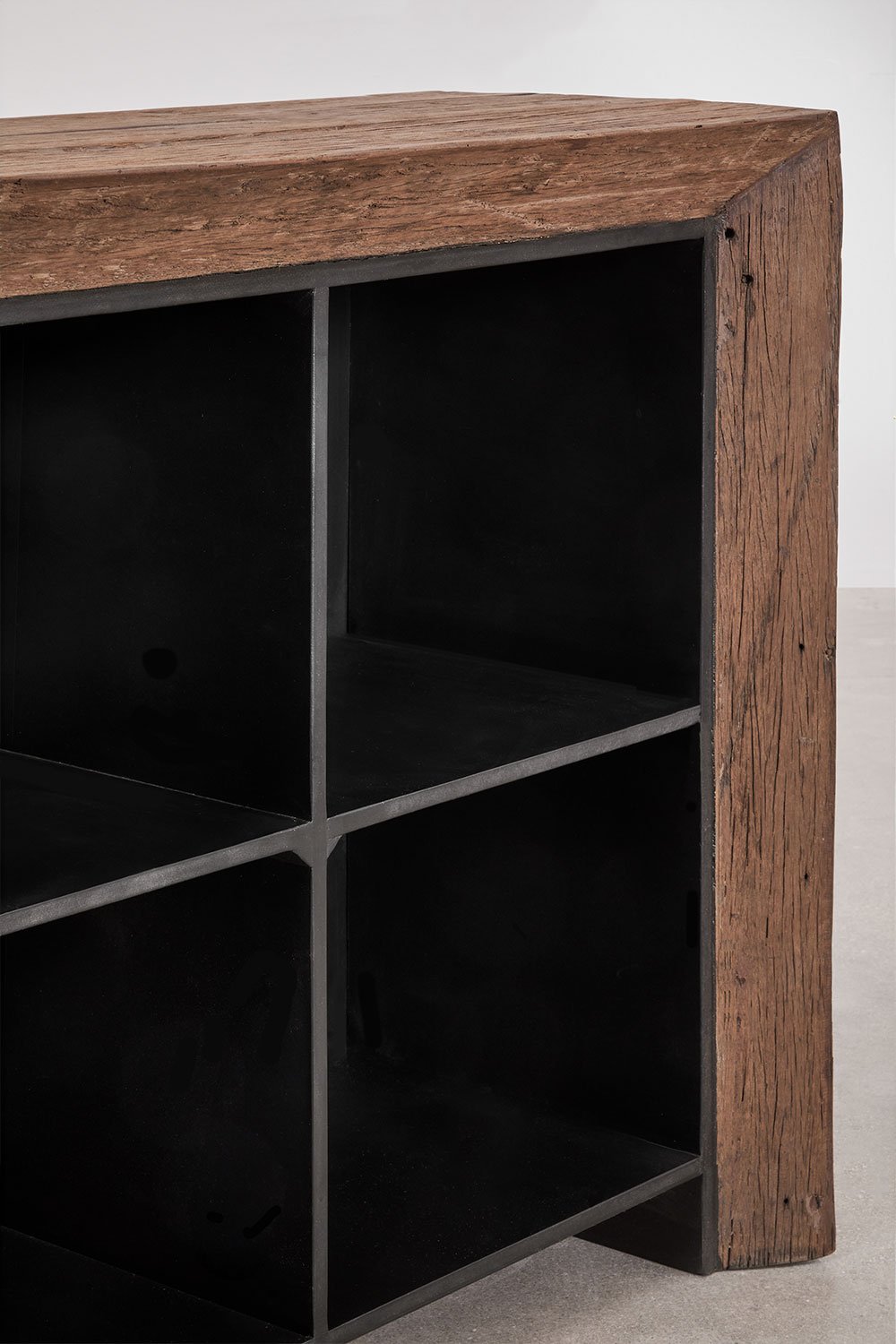 Juvira Sideboard aus recyceltem Holz 150x45 cm, Galeriebild 6