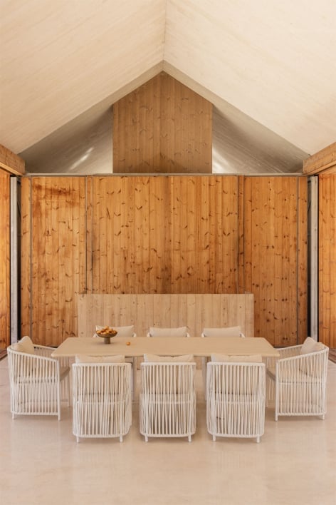 Rechteckiges Tischset 240x100 cm aus Chelsea-Zement und 8 Gartenstühle aus Aluminium und Sophie-Flechtseil