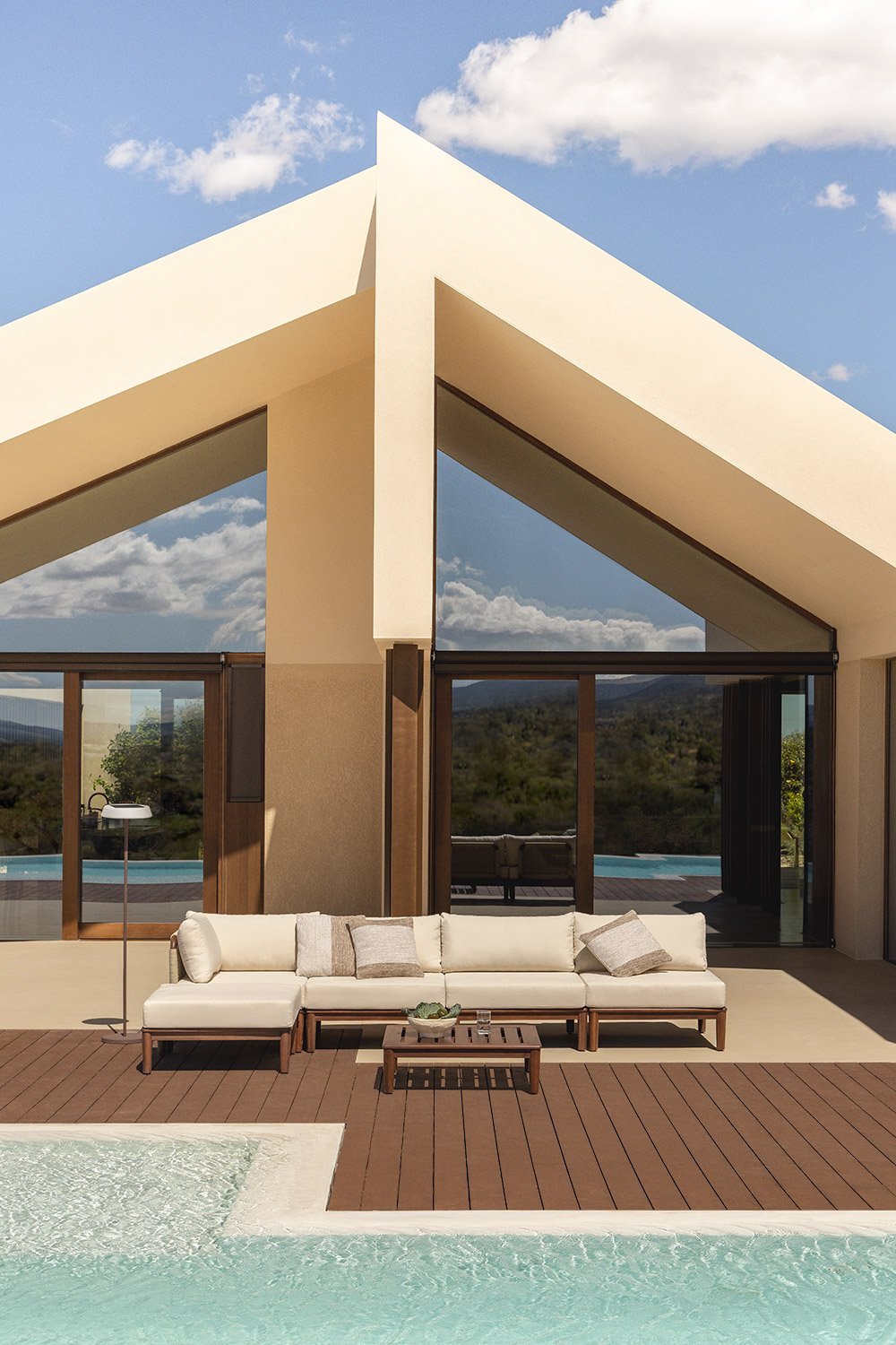 4-teiliges Garten-Set mit modularer Ecksofa, Couchtisch und Hocker aus Akazienholz Giulia, Galeriebild 1