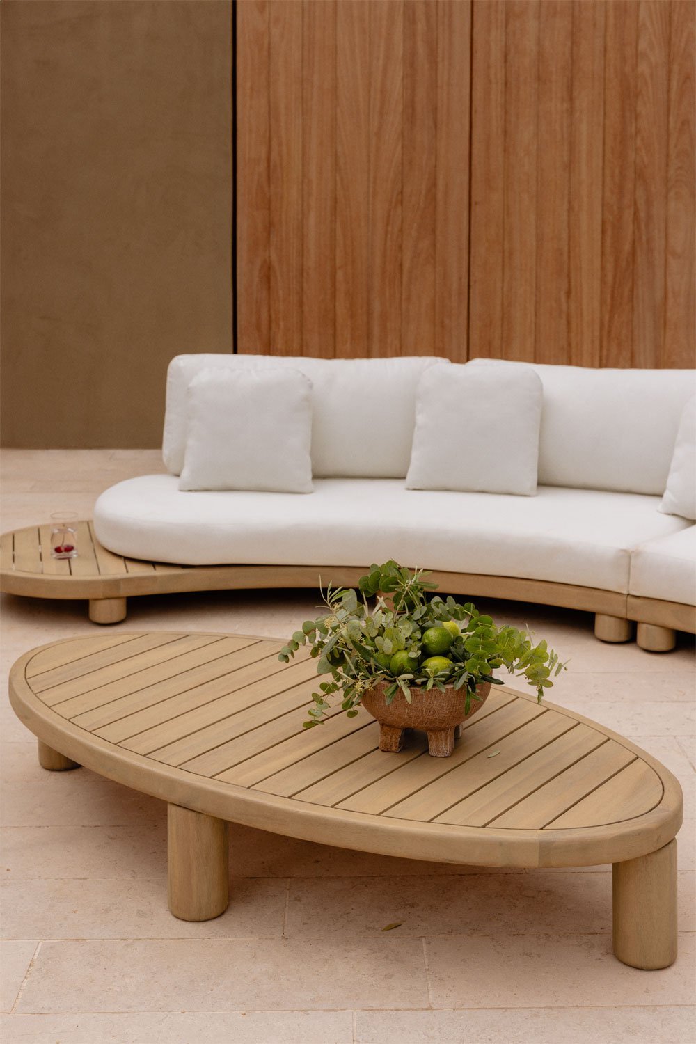 Ovale Gartencouchtisch 140x70 cm aus Akazienholz Jerome, Galeriebild 1