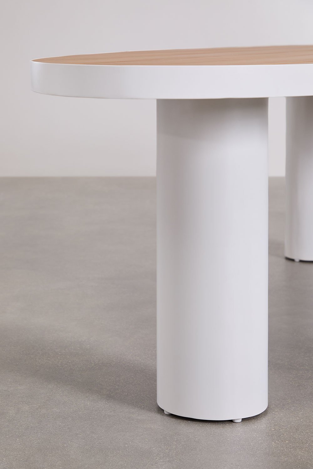 Ovales Tischset Taneli, 260 x 110 cm, aus Aluminium und Teakholz, und 8 Gartenstühle Saira aus Akazienholz., Galeriebild 4