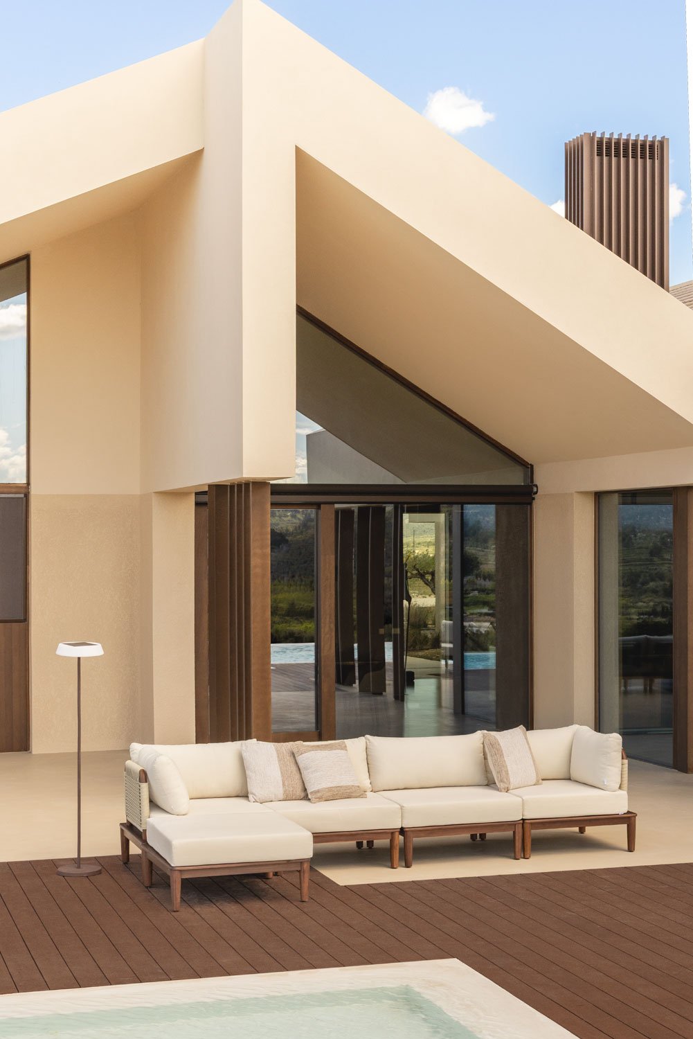 Giulia 4-teiliges modulares Gartensofa mit 2 Ecksesseln und Pouf in Akazie     , Galeriebild 1