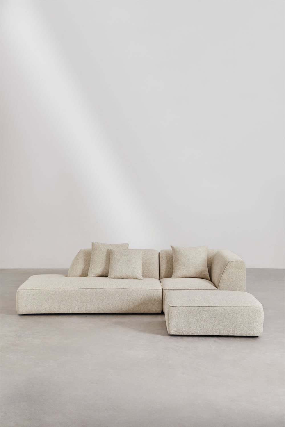 Cardea 2-teiliges modulares Ecksofa mit Chaiselongue links und gepolstertem Hocker, Galeriebild 4