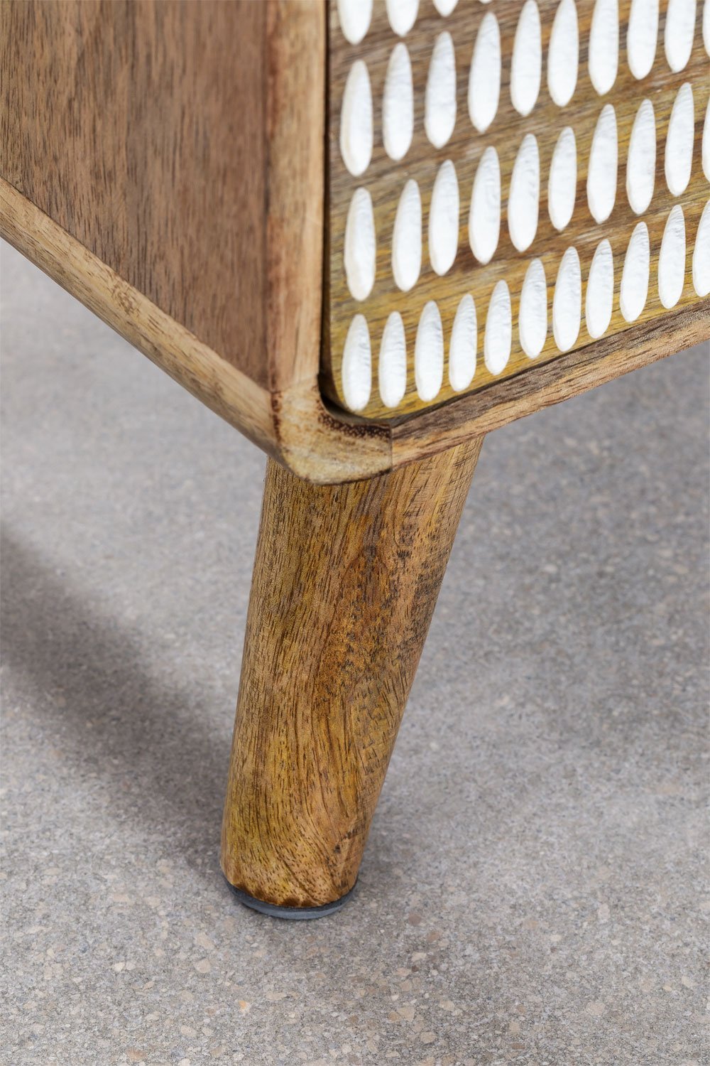 Yulara Nachttisch aus Mangoholz, Galeriebild 7