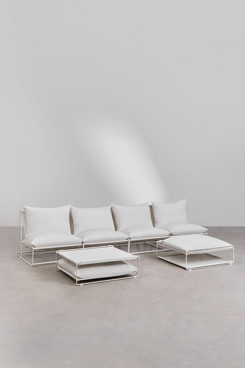 Amaro Gartenset mit 4-teiligem Modulsofa, Beistelltisch und umwandelbarem Ottoman, Galeriebild 3