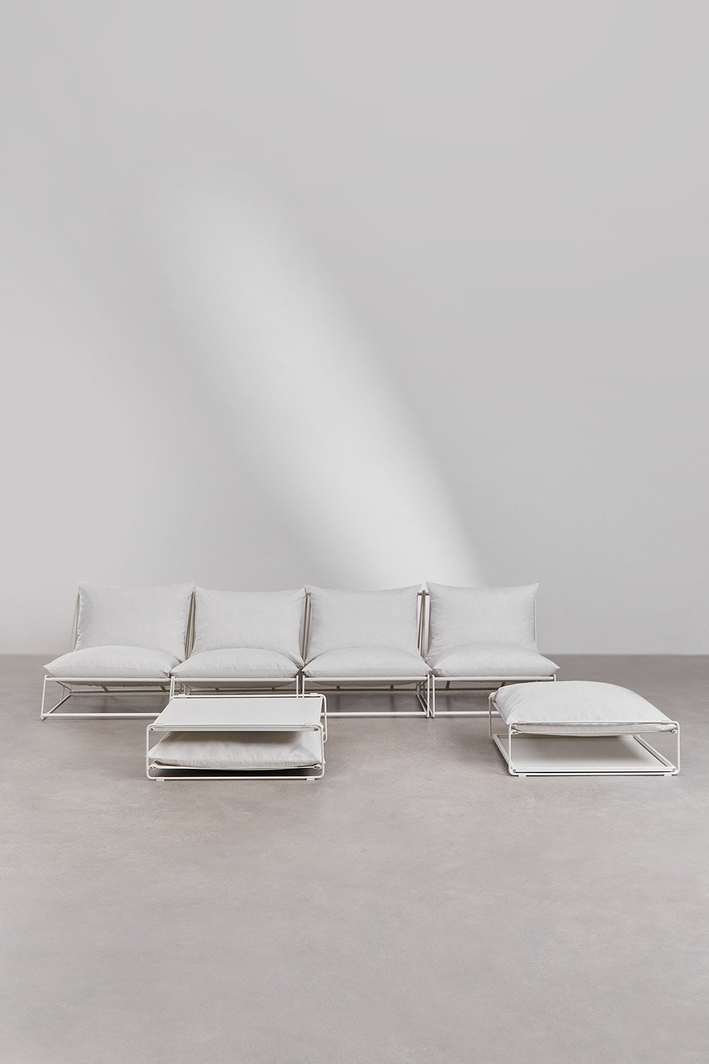 Amaro Gartenset mit 4-teiligem Modulsofa, Beistelltisch und umwandelbarem Ottoman, Galeriebild 4