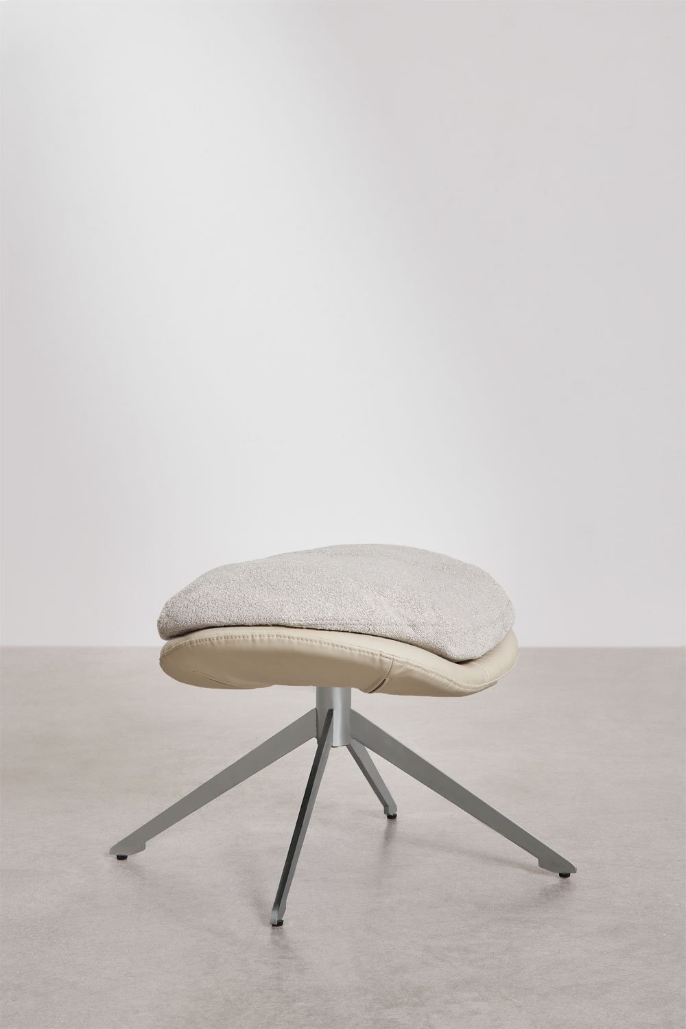 Drehbarer Fußhocker Amanda aus Bouclé-Stoff, Galeriebild 3