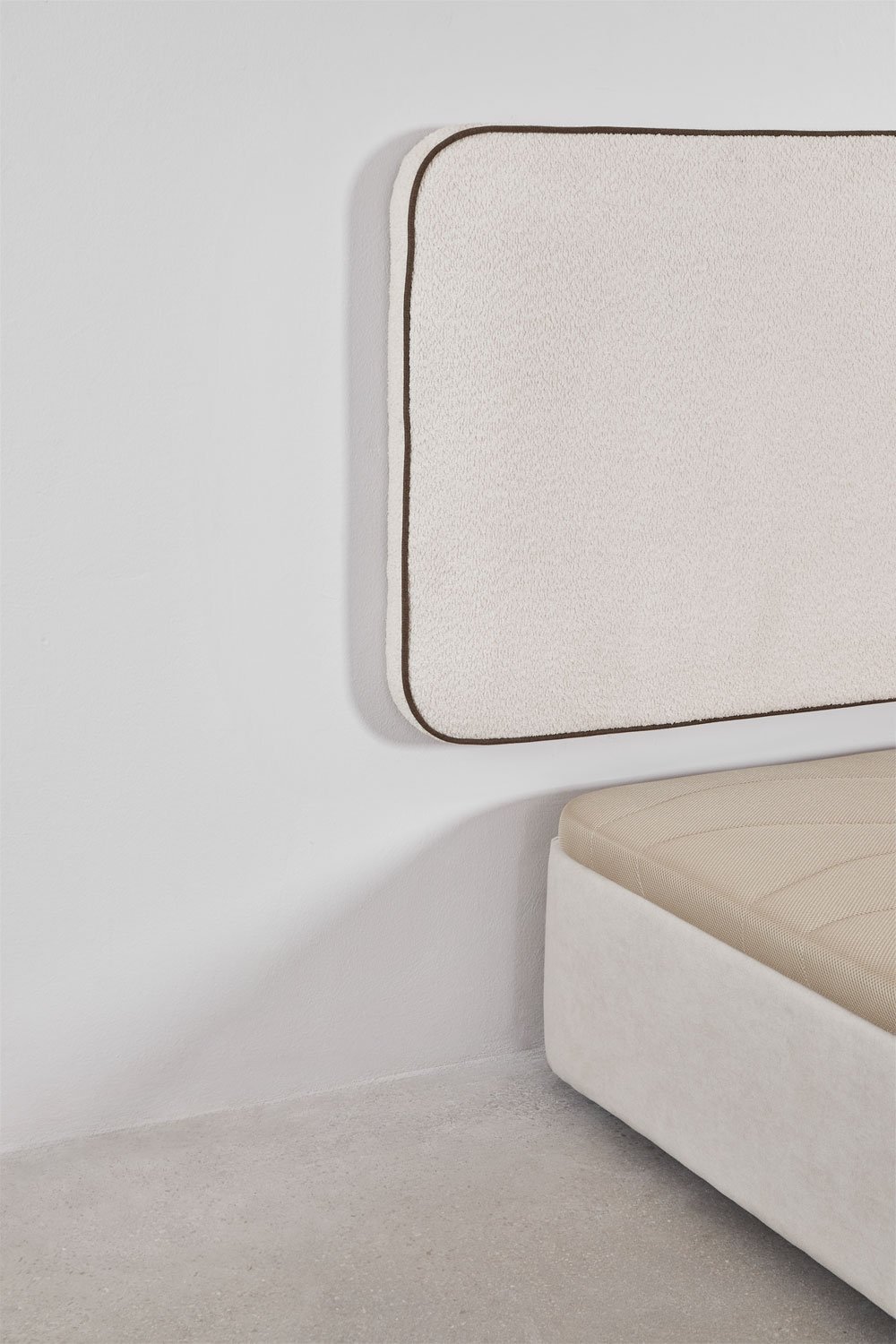 Bettkopfteil für 150cm Bett in weißem Bouclé Romeo, Galeriebild 9