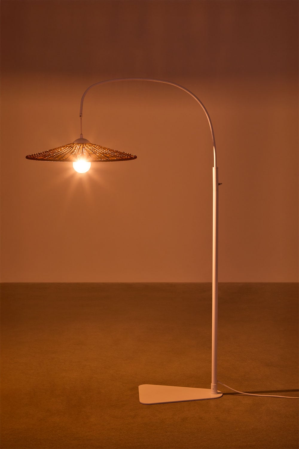 Stehlampe aus Eisen Sopant, Galeriebild 4