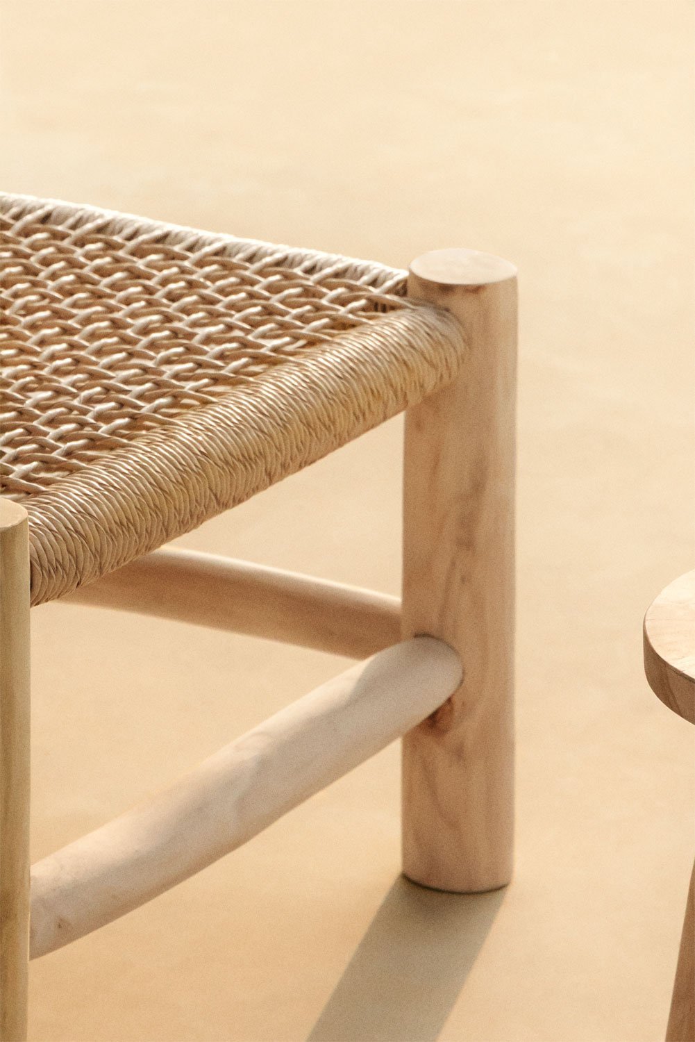 Rechteckiger Garten-Couchtisch 80x60 cm aus Bientina-Teakholz, Galeriebild 2