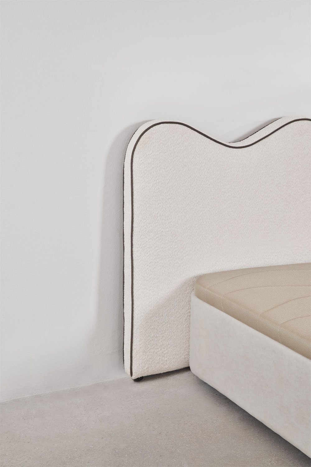 Bettkopfteil für 160cm Bett in weißem Bouclé Elenor, Galeriebild 10