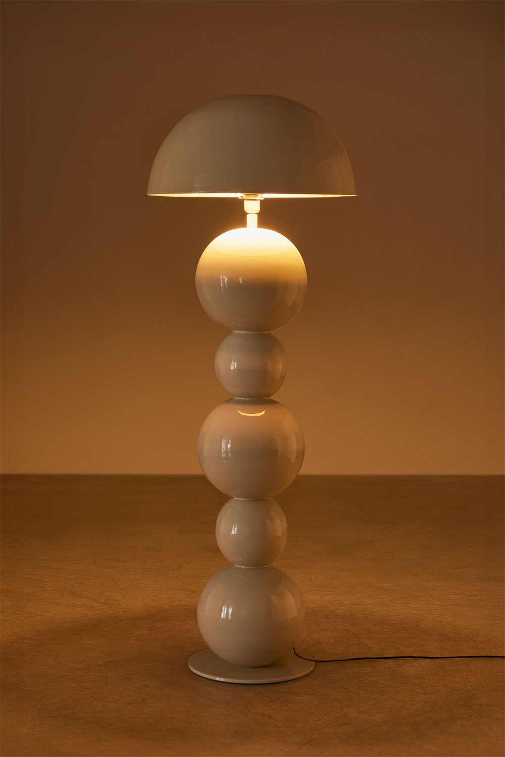 Boulia Stehlampe aus Eisen, Galeriebild 4