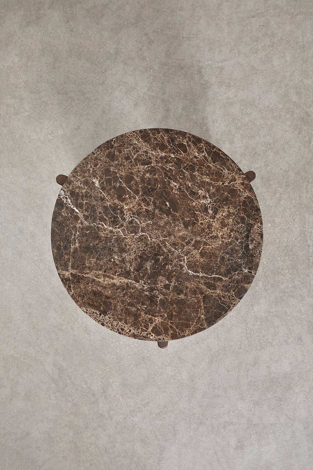 2er-Set runde Nachttische Ø50 cm aus Naturstein und Mangoholz Lavinia, Galeriebild 6