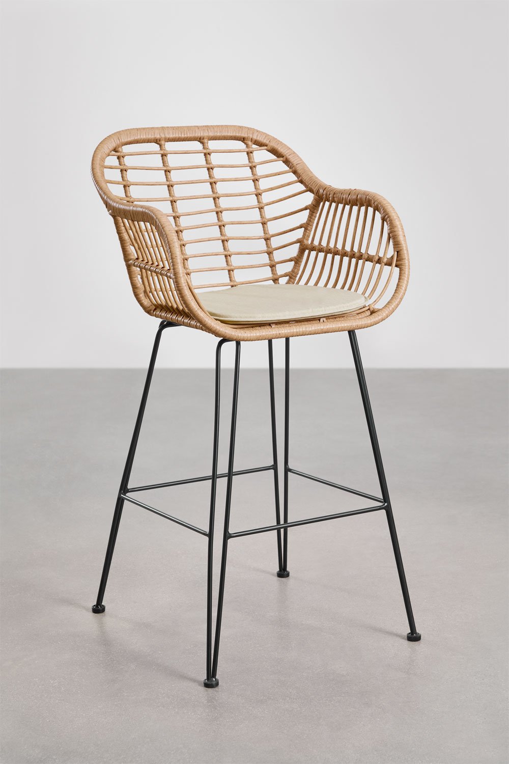 Pack mit 4 hohen Hockern aus synthetischem Rattan Zole, Galeriebild 1