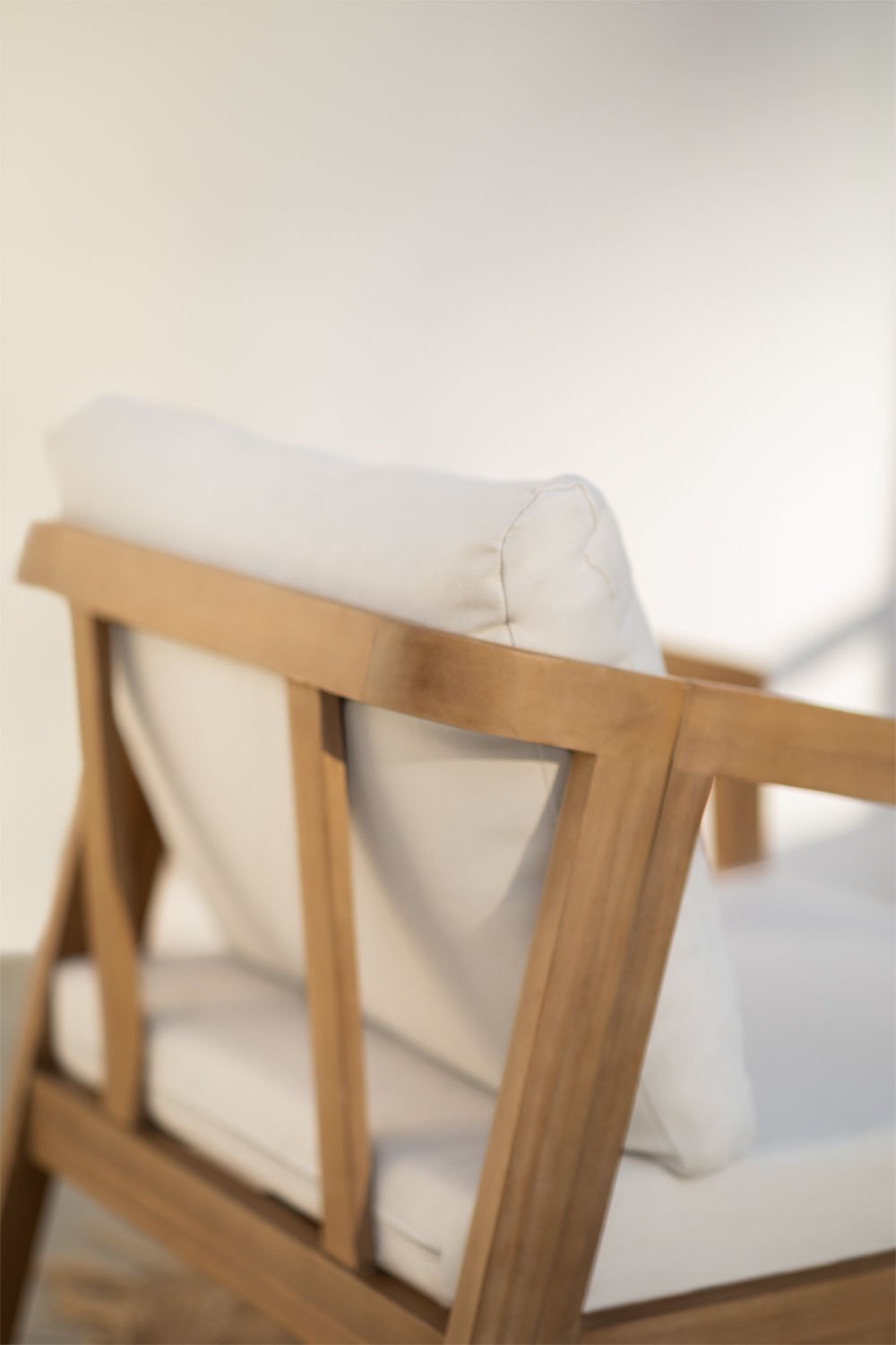 Kaela Gartenset mit Sofa, 2 Sesseln und Couchtisch aus Akazienholz, Galeriebild 3