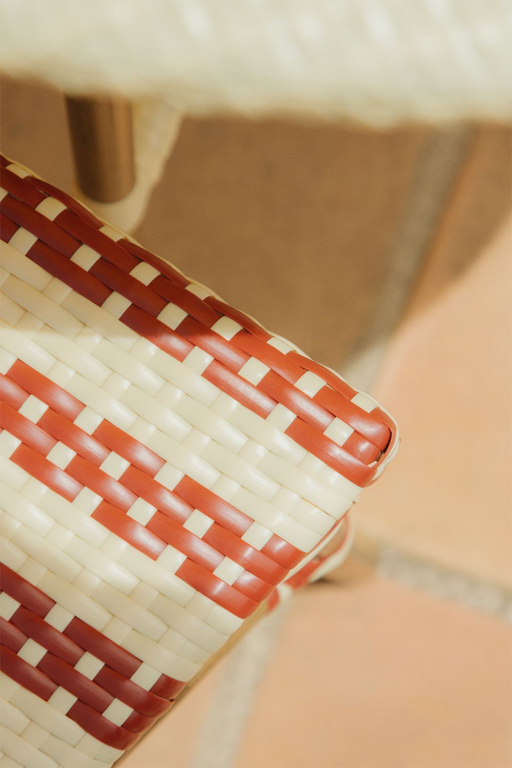 Stapelbarer Gartenstuhl Brielle Bistro aus Aluminium, Galeriebild 3