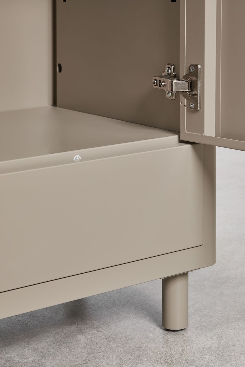 Michigan Stahl-Sideboard, Galeriebild 9