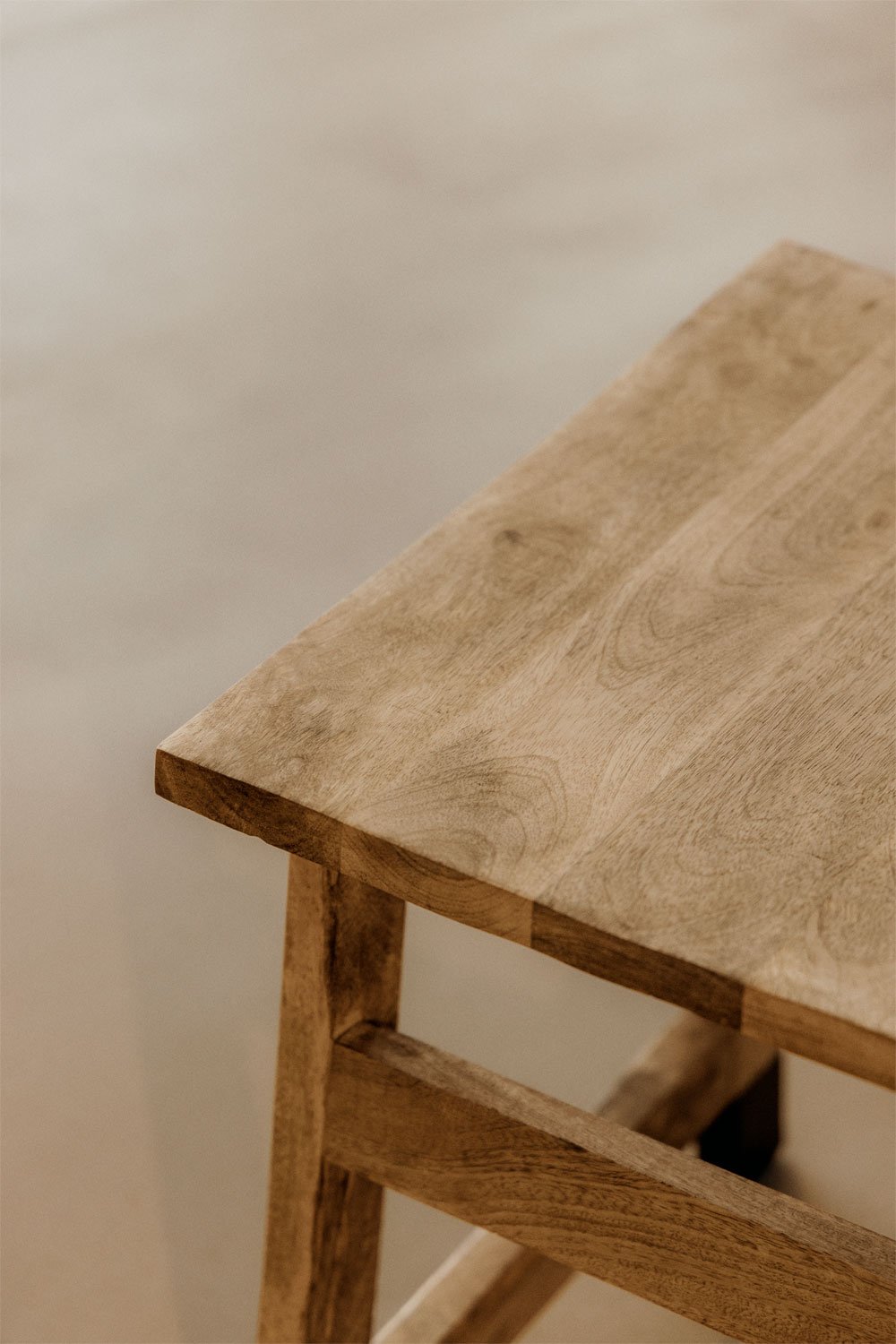 2er-Pack niedrige Hocker aus Pid-Mangoholz, Galeriebild 2