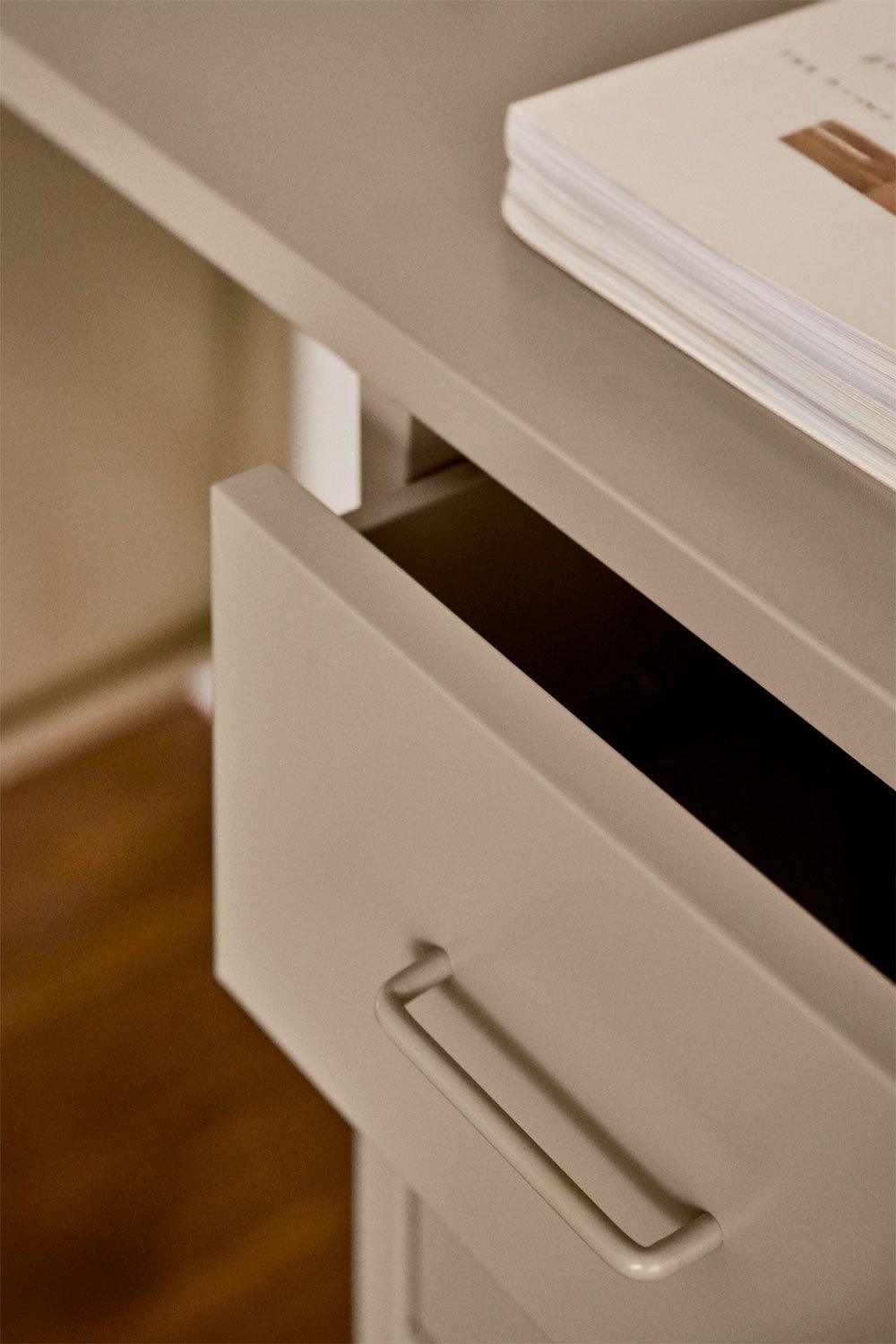 Janine Schreibtisch-, Schubladen- und Regalset aus Stahl, Galeriebild 2