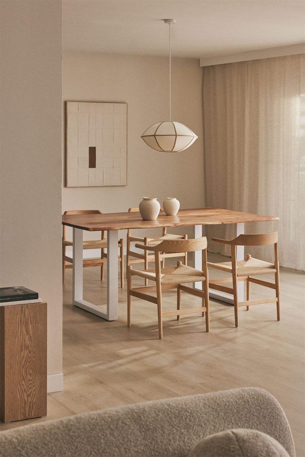 Rechteckiger Esstisch aus samischem Akazienholz   , Galeriebild 1
