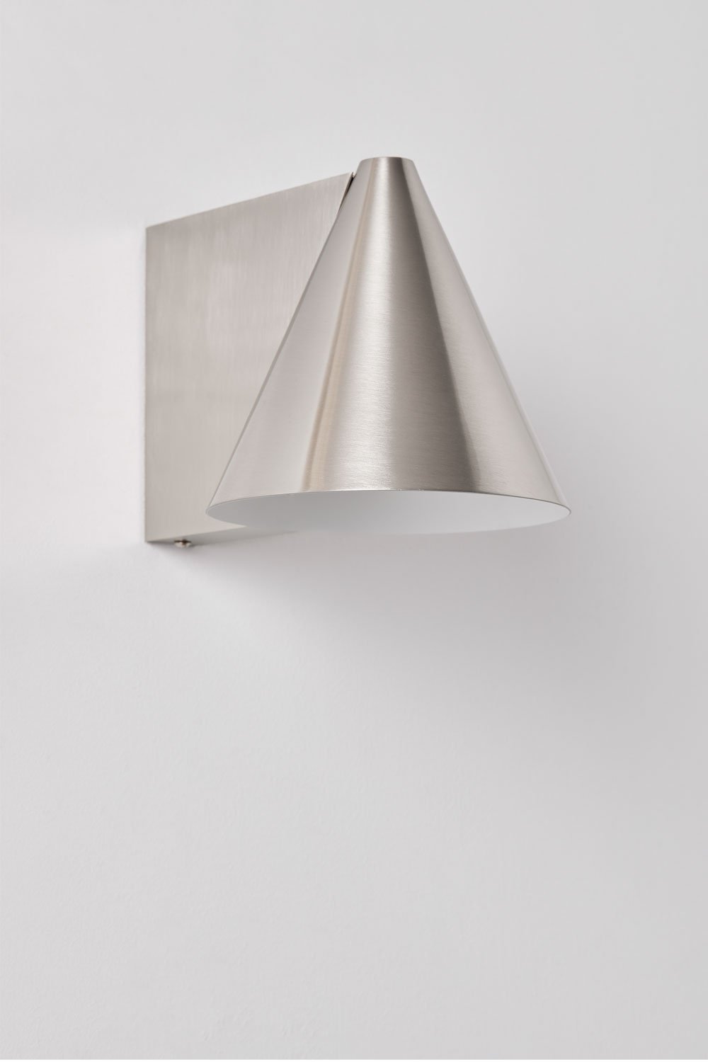 Bicorp Eisen-Wandleuchte, Galeriebild 3