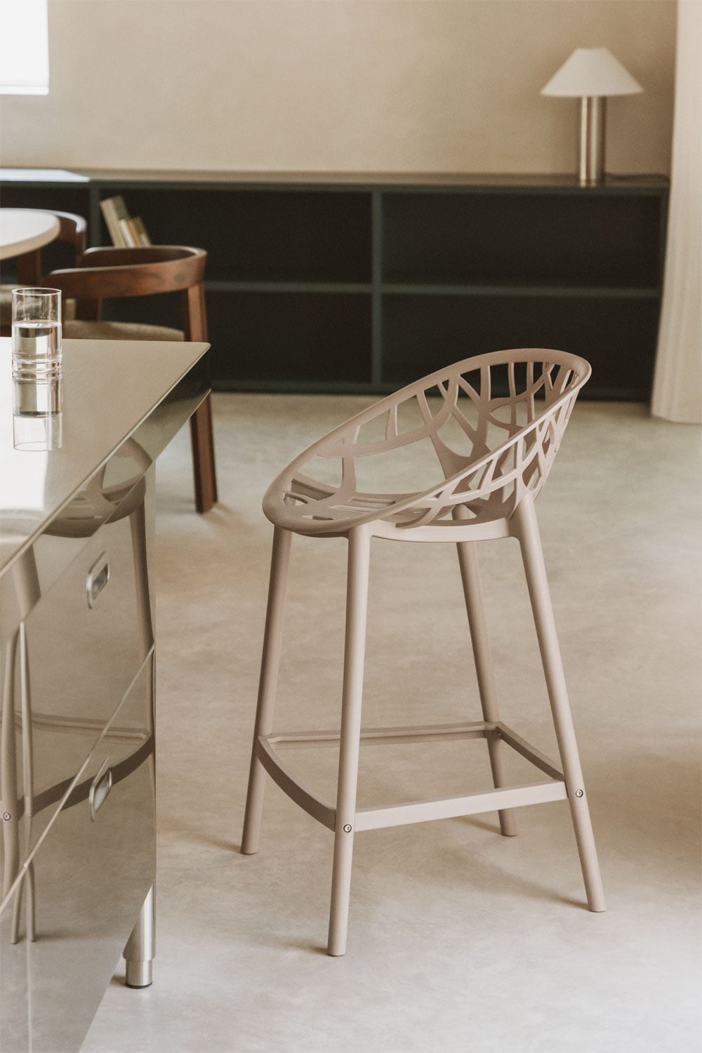 Packung mit 2 hohen Hockern aus Polypropylen von Ores, Galeriebild 1