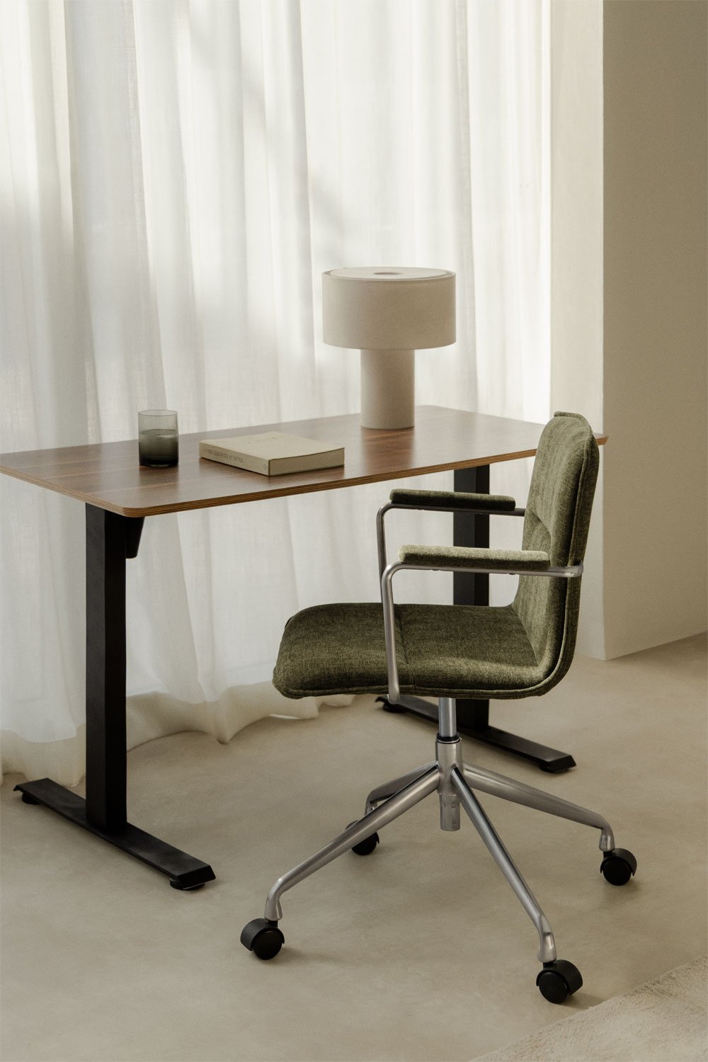 Seifert Schreibtischstuhl mit Rollen und Armlehnen, Galeriebild 1