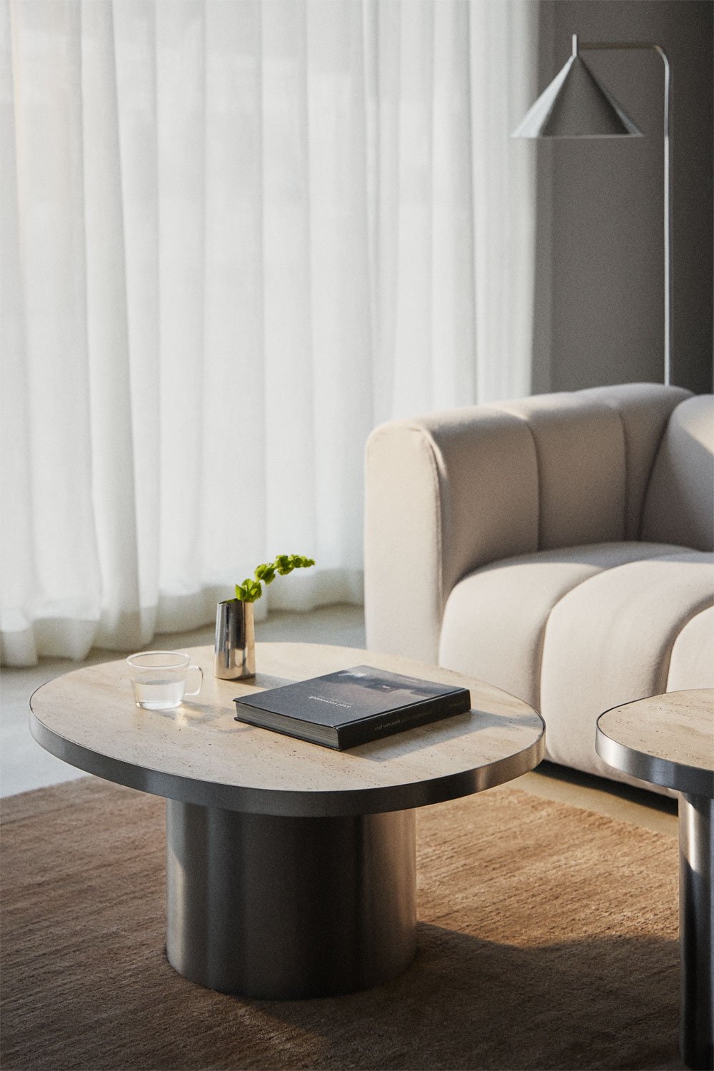 Fertrix Couchtisch aus Travertin und Edelstahl, Galeriebild 1